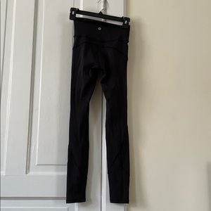 Lululemon black leggings